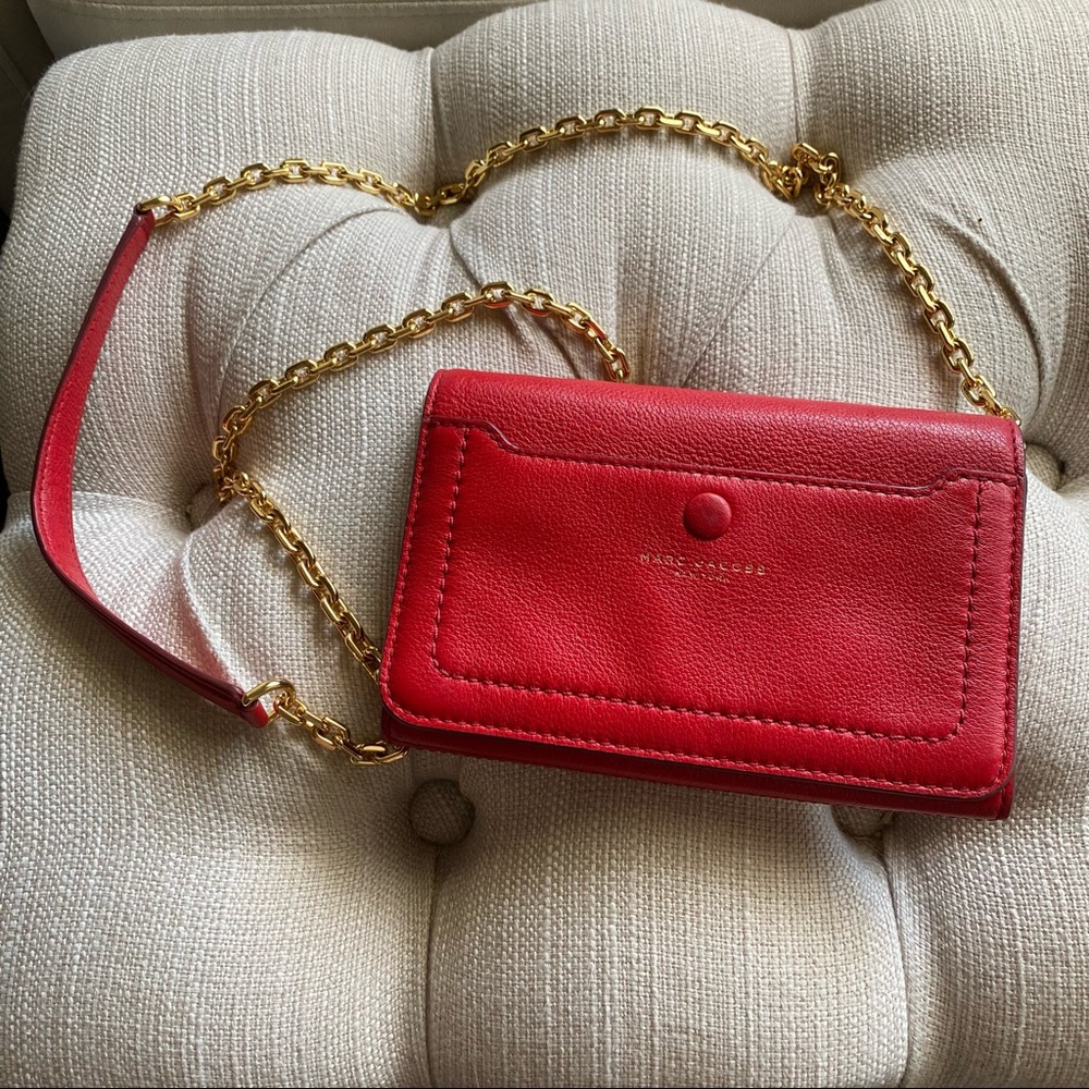 Marc Jacobs Empire City Leather Wallet Crossbody